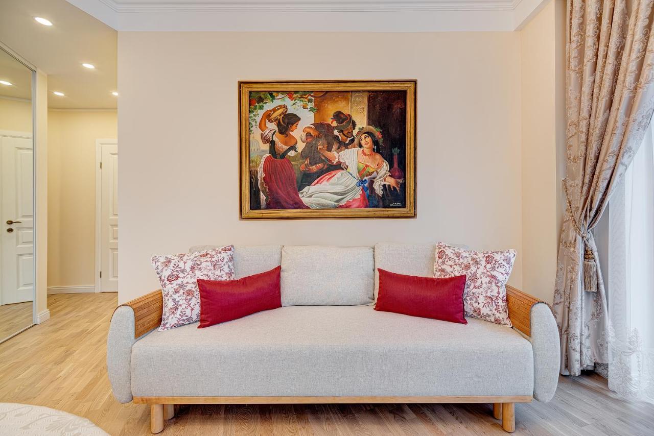 Happy Inn Classical Style, Self Check-In, Parking In The Underground Garage VNO Exterior foto
