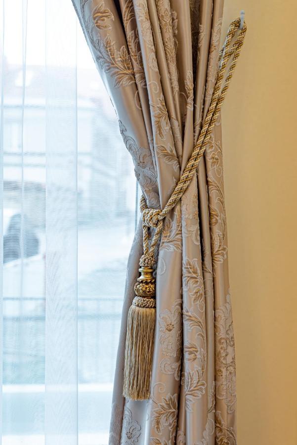 Happy Inn Classical Style, Self Check-In, Parking In The Underground Garage VNO Exterior foto